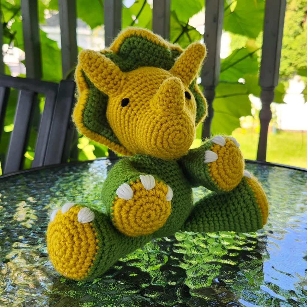 Peluche Dinosaure – Vert & Jaune