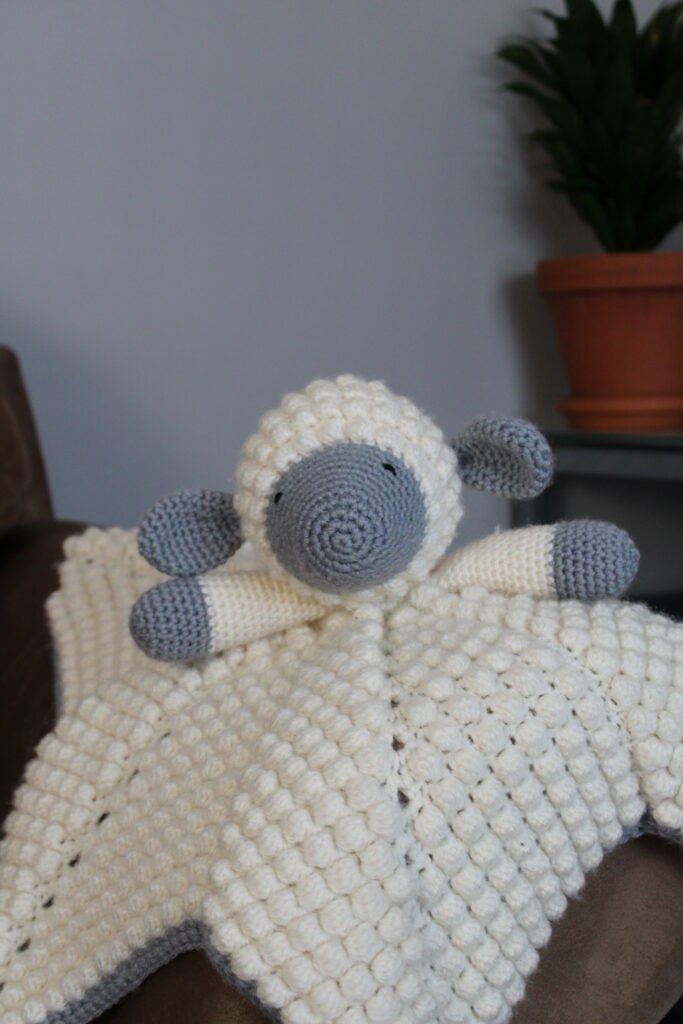 Mouton style couverture